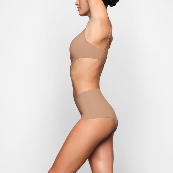 NAKED BOY SHORT | CLAY