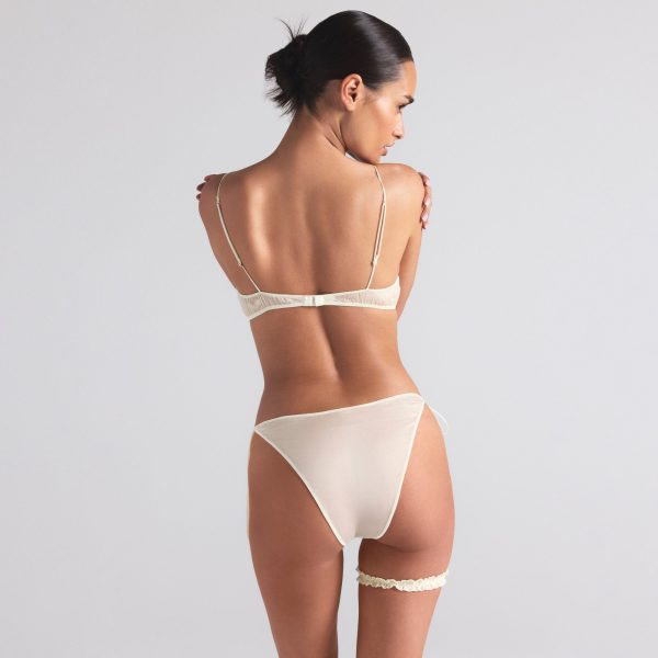 SKIMS ROMANCE SMOCKED GARTER | IVORY