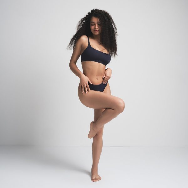 FITS EVERYBODY SCOOP BRALETTE 2-PACK | ONYX SNOWFLAKE FAIR ISLE AND NAVY