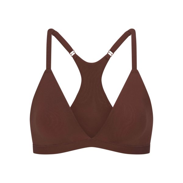 FITS EVERYBODY RACERBACK TRIANGLE BRALETTE | COCOA