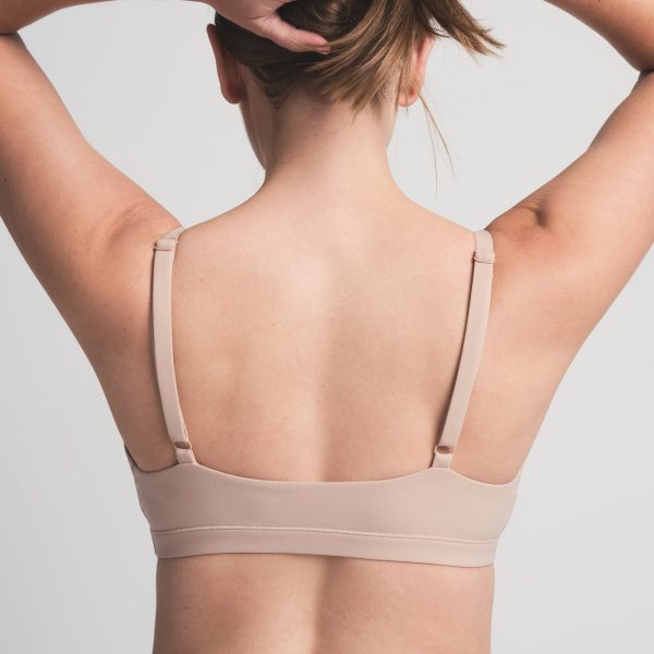 FITS EVERYBODY TRIANGLE BRALETTE | MICA