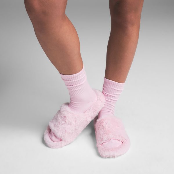 GETTING READY ACCESSORIES PLUSH SLIPPER | CHERRY BLOSSOM