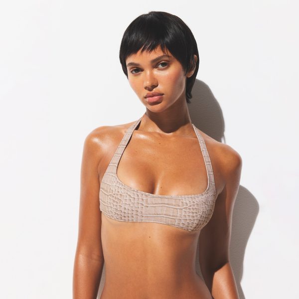 SIGNATURE SWIM HALTER SCOOP BIKINI TOP | DUNE CROCODILE PRINT
