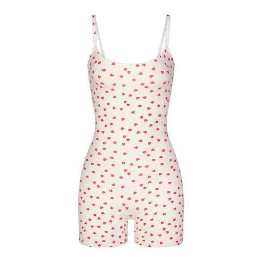 FITS EVERYBODY PICOT ONESIE | RUBY HEART PRINT