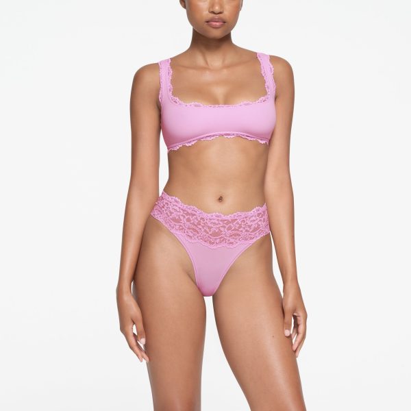 FITS EVERYBODY LACE SQUARE NECK BRALETTE | PETAL