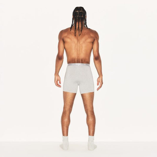SKIMS STRETCH MENS 5′′ BOXER BRIEF | LIGHT HEATHER GREY