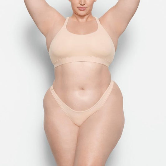 FITS EVERYBODY RACERBACK SCOOP BRALETTE | MICA
