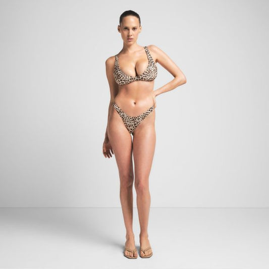 SIGNATURE SWIM PLUNGE BIKINI TOP | CHAMPAGNE LEOPARD PRINT