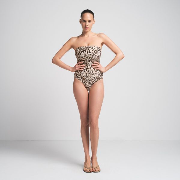 SIGNATURE SWIM STRAPLESS ONE PIECE | CHAMPAGNE LEOPARD PRINT