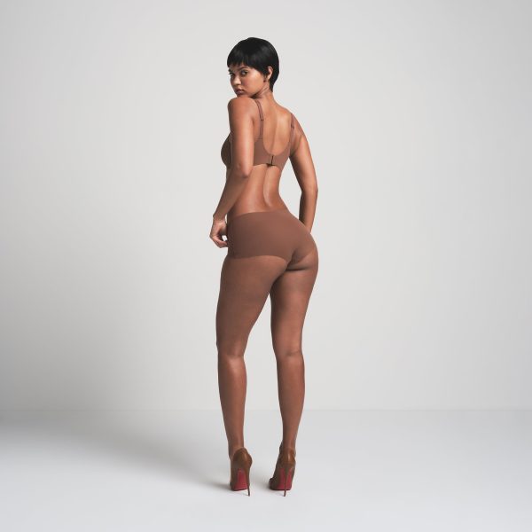 NAKED BOY SHORT | JASPER